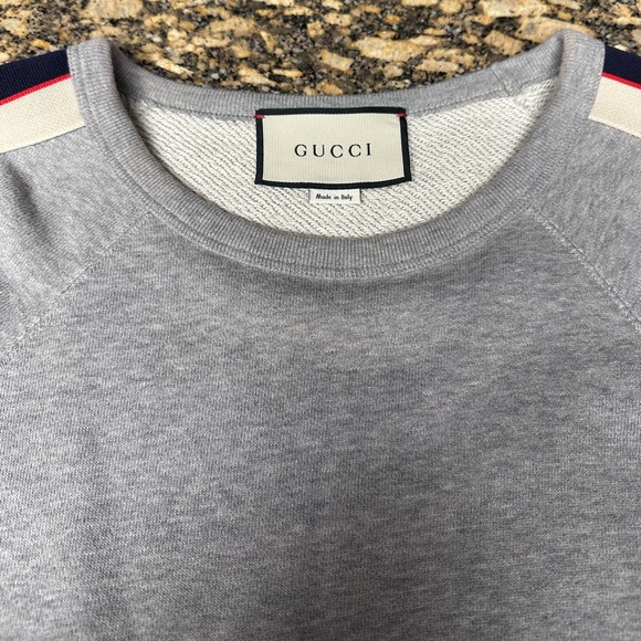 Gucci Gray Crew Neck Oversized Sweatshirt with Logo Sleeve - Picture 5 of 7